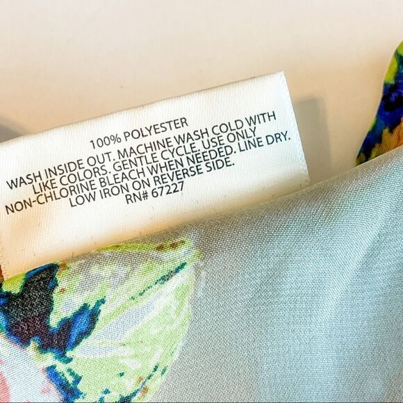 🍋 Bobbie Brooks • Semi-Sheer Sleeveless Floral Top - Picture 6 of 8